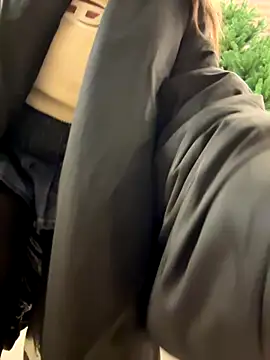 LoraaDoll's cam snapshot