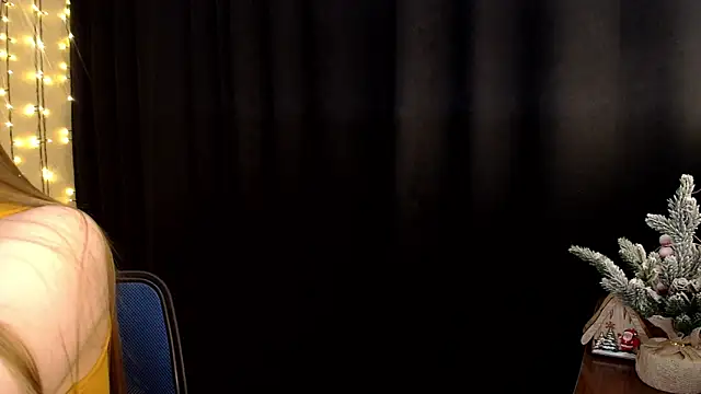 SindiWatsoon's cam snapshot