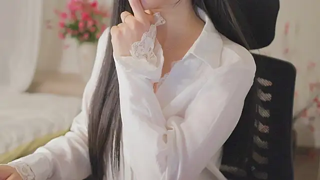 SpiderIily's cam snapshot