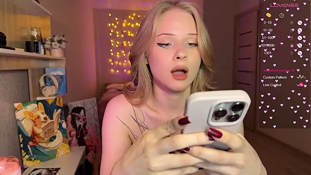 lisa_barbie's cam snapshot