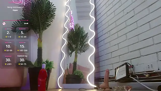 Malory_tay1's cam snapshot