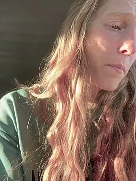 GoldenFlameGoddess's cam snapshot