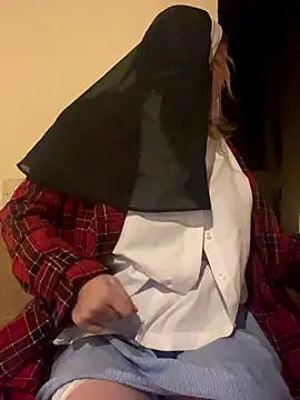 SneakyDomina_Tattii's cam snapshot