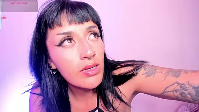 Valkiria_ponce's cam snapshot