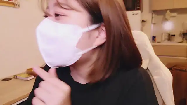 Ru_san_S2's cam snapshot