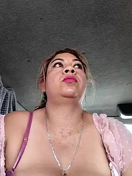 Laura-Hernandez's cam snapshot