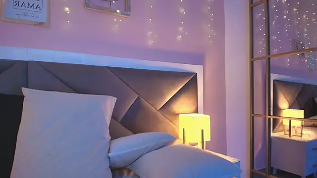 lilly_rohan's cam snapshot