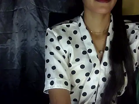 zara_Khan0's cam snapshot