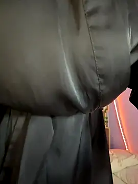 KassandraTress's cam snapshot