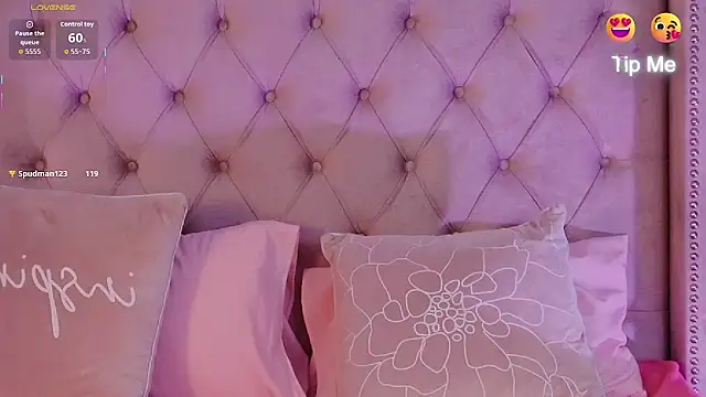 vintoria_cherry's cam snapshot