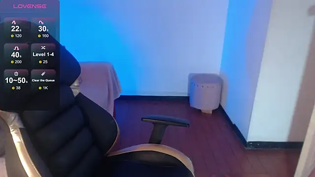 Sara_valderrama_'s cam snapshot