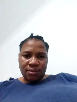 Bustyslave48's cam snapshot