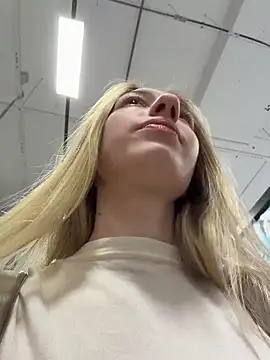 Lia__Love's cam snapshot