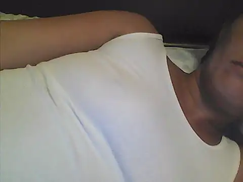 sarahkat86's cam snapshot