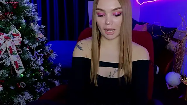 KitsyMoore's cam snapshot