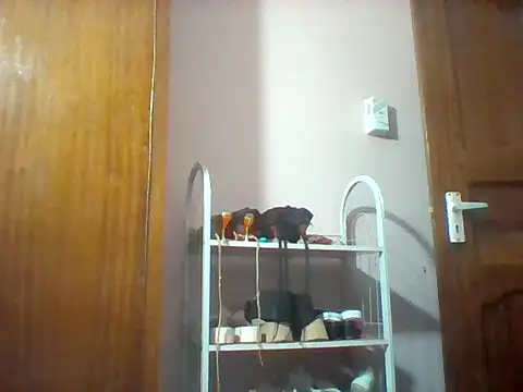 Hotty_254's cam snapshot