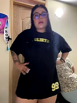 alissonfernandez_'s cam snapshot