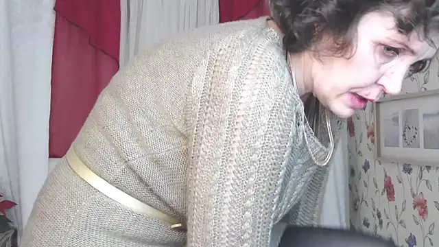 SilviaHart's cam snapshot