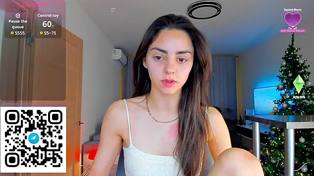 EmiliaZen's cam snapshot