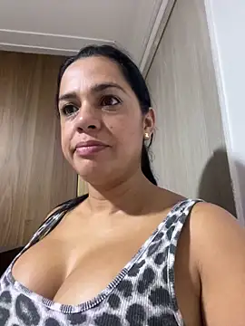 tatiana_lc's cam snapshot