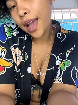 SophieD's cam snapshot