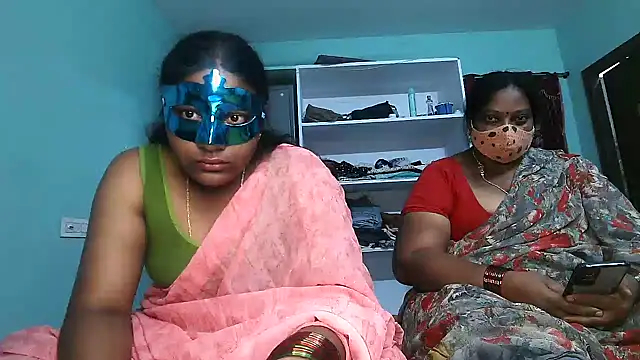 Honey__baby_'s cam snapshot