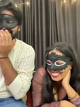 vickyandtania's cam snapshot