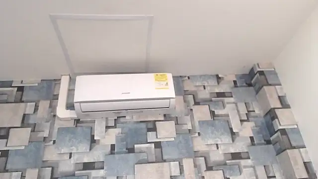 angel_dthroatt's cam snapshot