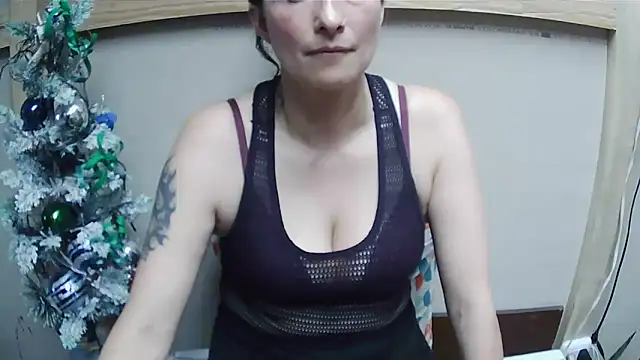 Megan_pvt_hot's cam snapshot