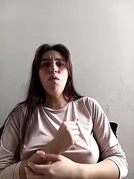 eriika_deep_'s cam snapshot