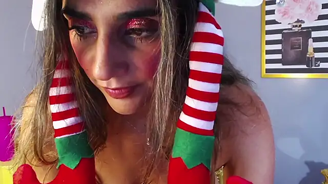 agatha_brooks_t's cam snapshot