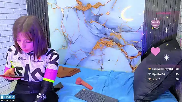 nena_cupcake_'s cam snapshot