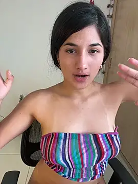 LauraCatalina's cam snapshot