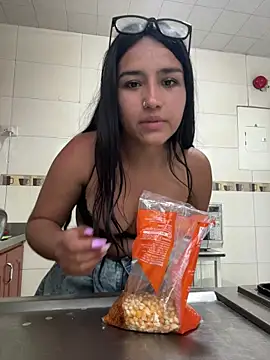 Samantha_firee's cam snapshot