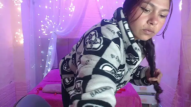 madisson_768's cam snapshot