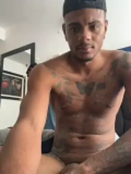 TysonWalkers live sex cam