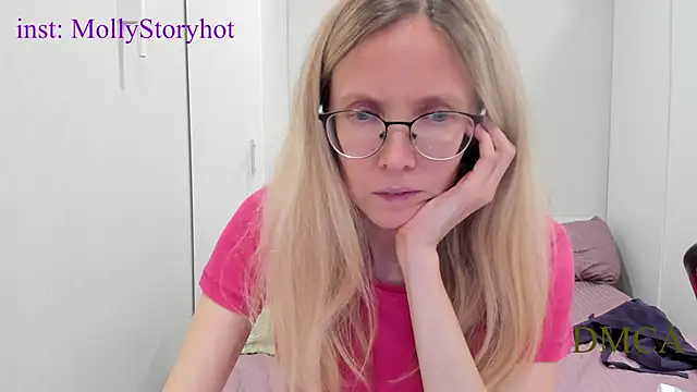MollyStory live sex cam