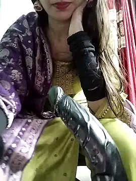 Noor_Darliing live sex cam