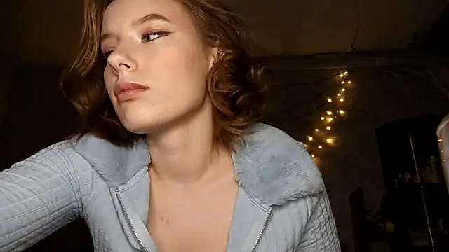 deep_eyes's cam snapshot