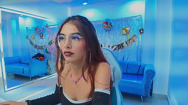 Nicole_sounders's cam snapshot