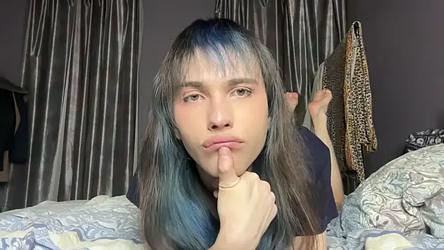 fcherthth's cam snapshot