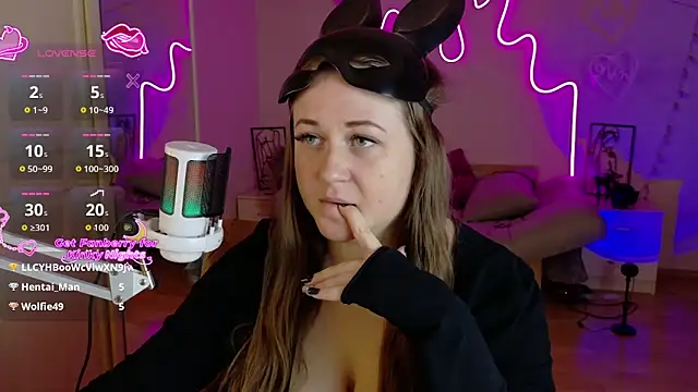 LizzyShine's cam snapshot