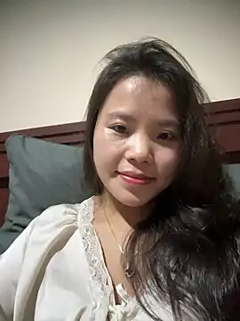 Bella_7777's web cam