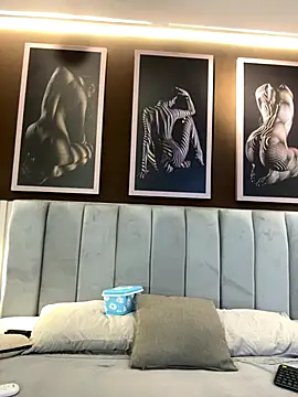 Tayler_Kim's cam snapshot