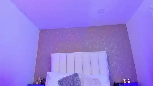 KaylieBrooks's cam snapshot