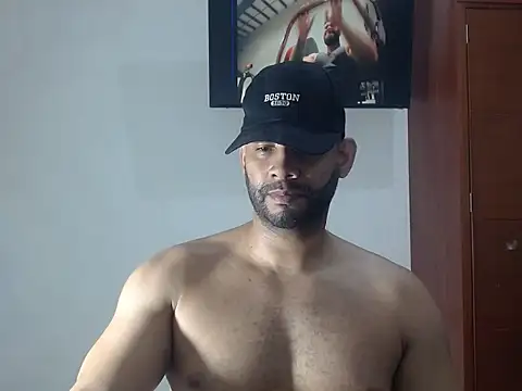 musclehetero's cam snapshot