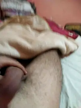 KingZbouba's cam snapshot