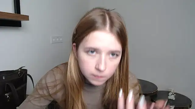 SweetBellaa_'s cam snapshot