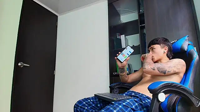 NoahGun_'s cam snapshot