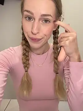 kira_mia's cam snapshot